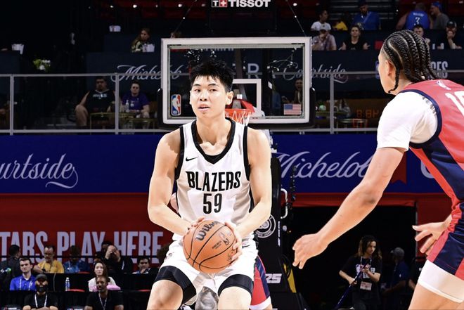 中国男篮宣布！崔永熙离队，继续冲击NBA！